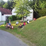 Theater- Und Koenigsleitn Gmbh Szálloda