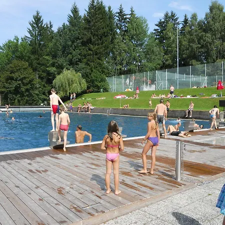 Theater- Und Koenigsleitn Gmbh Hotel 3*