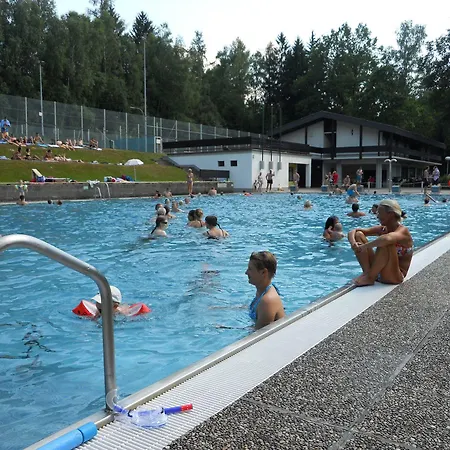 Theater- Und Koenigsleitn Gmbh Hotel