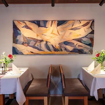 Theater- Und Koenigsleitn Gmbh Litschau