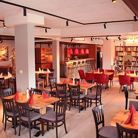 Theater- Und Koenigsleitn Gmbh Litschau