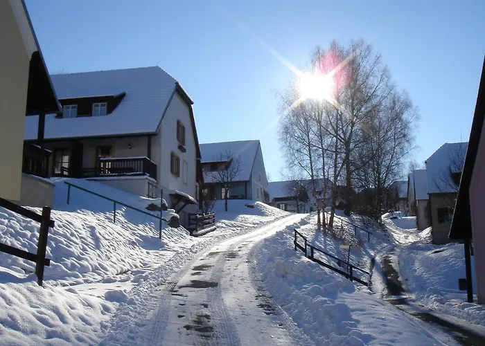 Theater- Und Koenigsleitn Gmbh