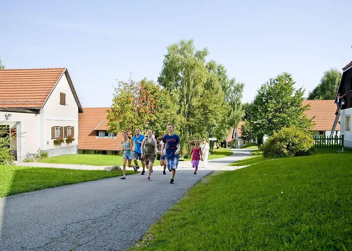 Theater- Und Koenigsleitn Gmbh 3*