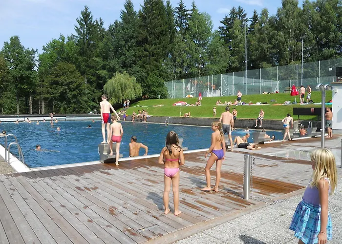 Theater- Und Koenigsleitn Gmbh 酒店 3*