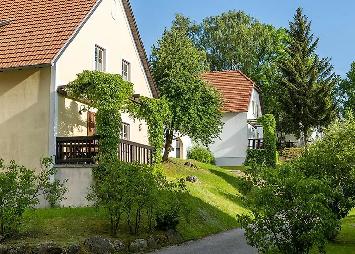 Theater- Und Koenigsleitn Gmbh Hotel 3*