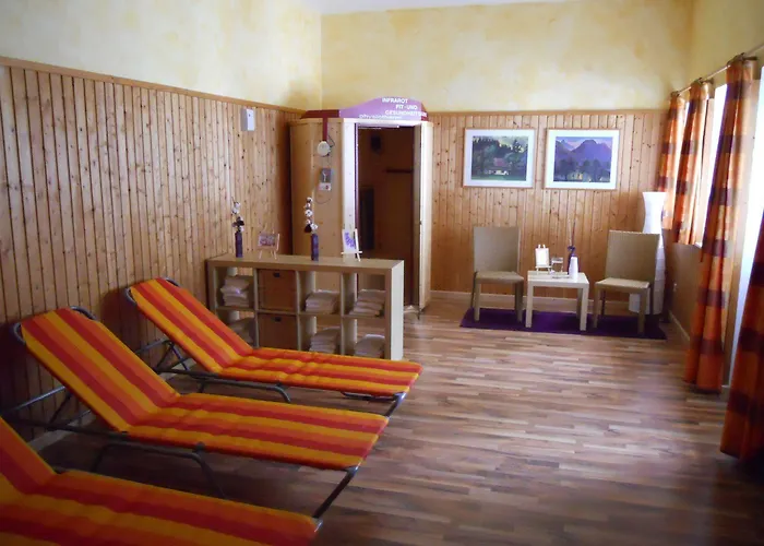 Hotel Theater- Und Koenigsleitn Gmbh